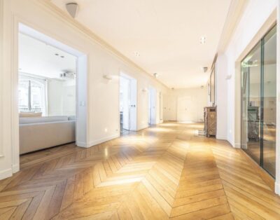Showroom 8M64